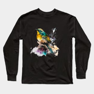 A nice bird with leaves Long Sleeve T-Shirt